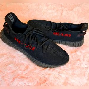 Yeezy Boost V2 "Bred"